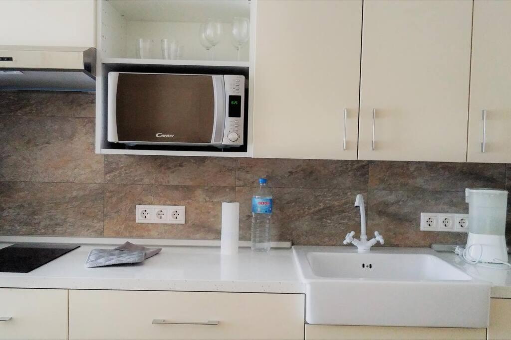 Modern Flat At Garbinet With Wifi Apartment Alicante Bagian luar foto