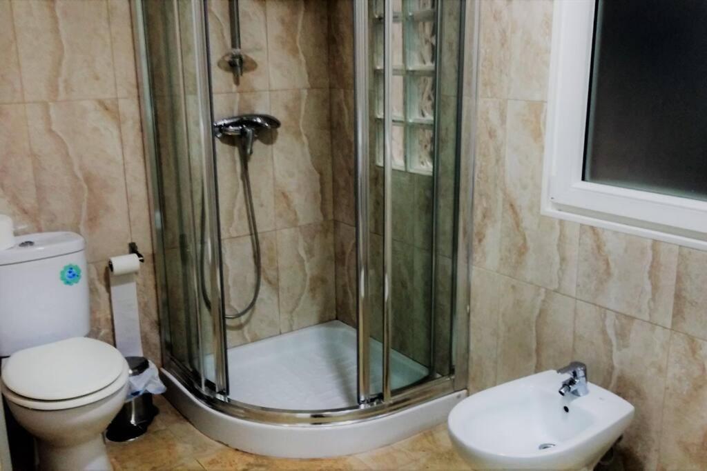 Modern Flat At Garbinet With Wifi Apartment Alicante Bagian luar foto